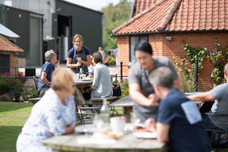 FlintTour 18 sr 768x512