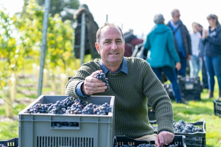 Barry DSC02611 768x512